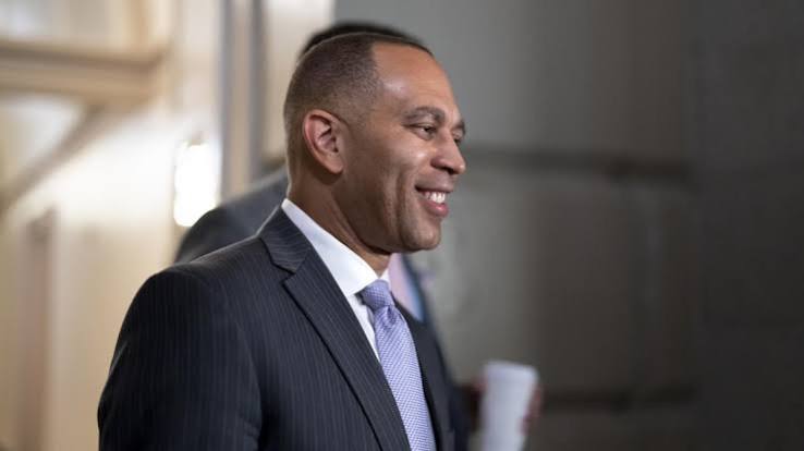 Iran Ceasefire Collapse Sparks Democratic Outrage: Jeffries and Murray Target Trump
